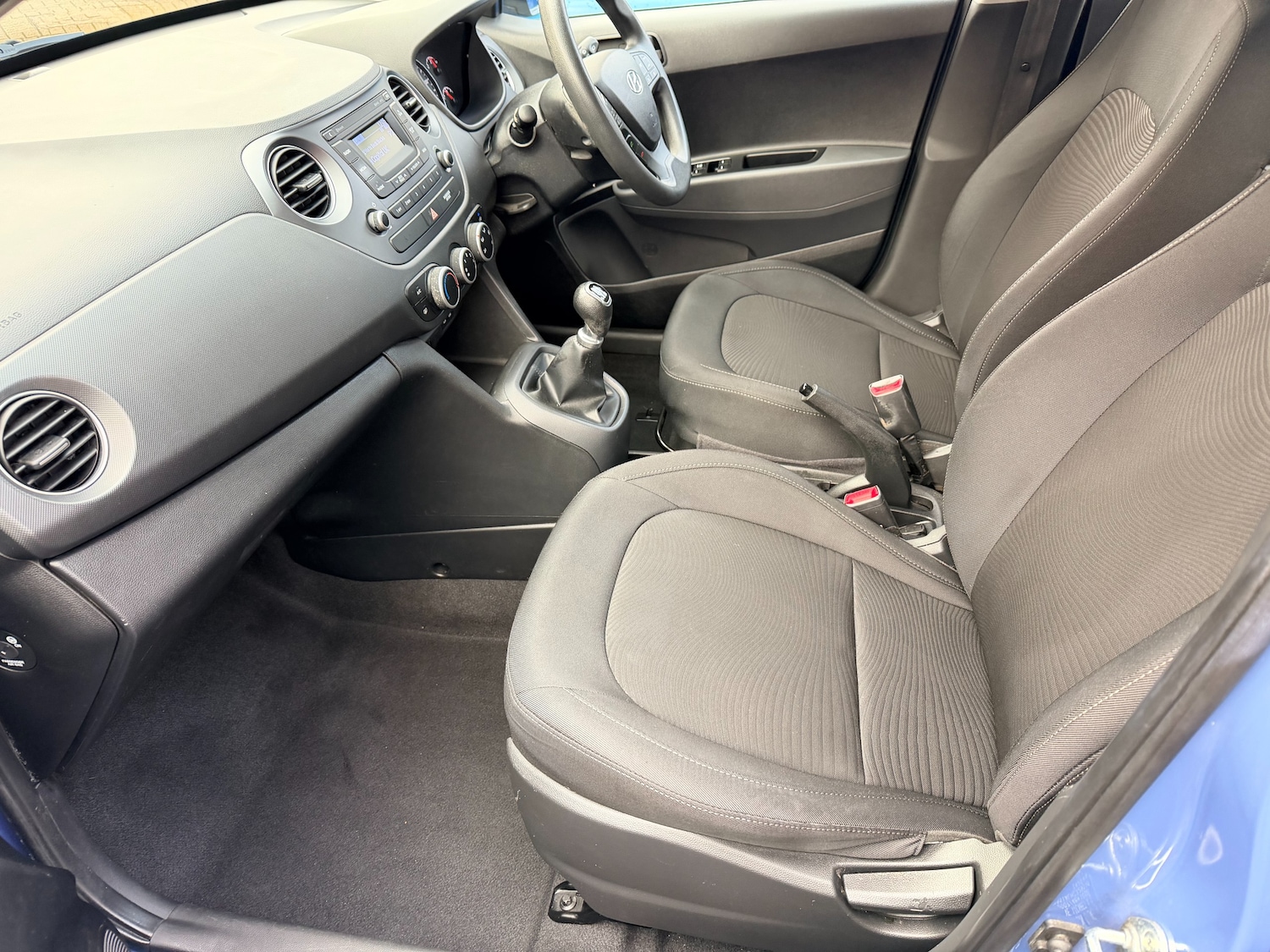 Used Hyundai i10 2017 for sale - 77124287: Photo 25