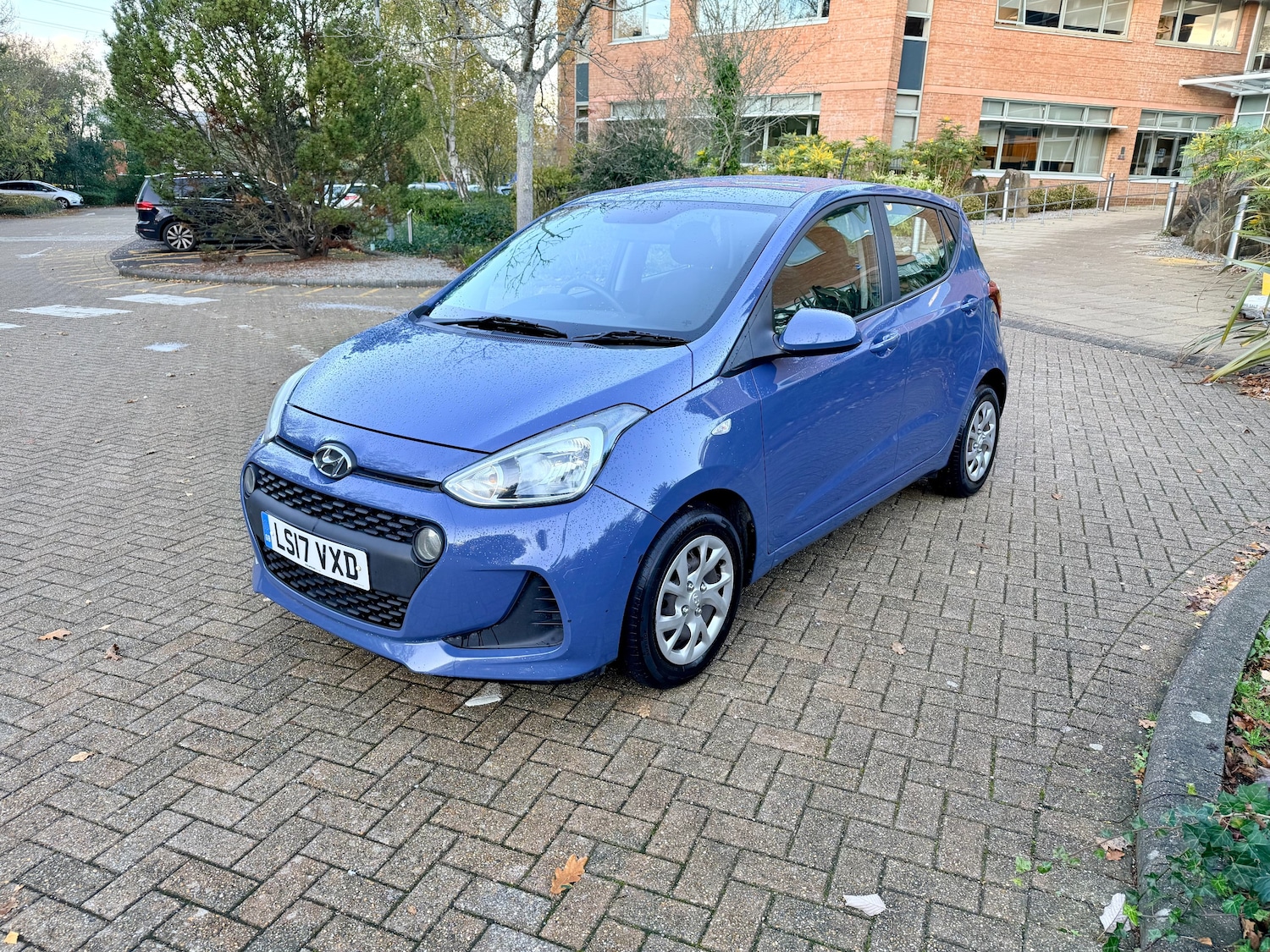 Used Hyundai i10 2017 for sale - 77124287: Photo 9