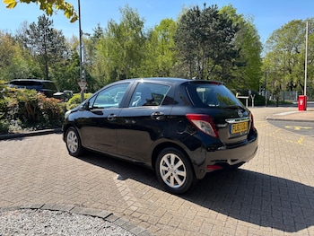 Used Toyota Yaris 2012 for sale - 78351521: Photo