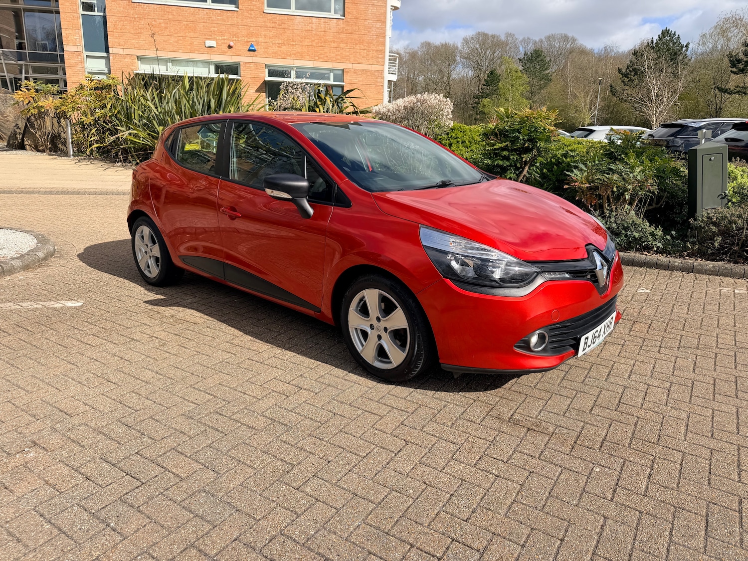 Used Renault Clio 2014 for sale - 78074853: Photo 2