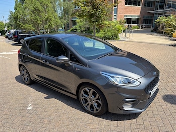 Used Ford Fiesta 2018 for sale - 78976200: Photo