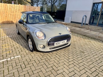 Used MINI Hatch 2017 for sale - 77124314: Photo