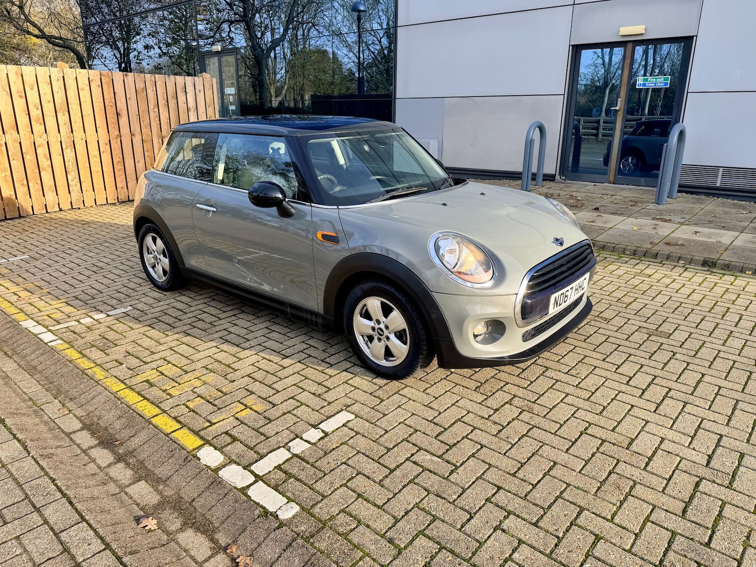 Used MINI Hatch 2017 for sale - 77124314: Photo 3