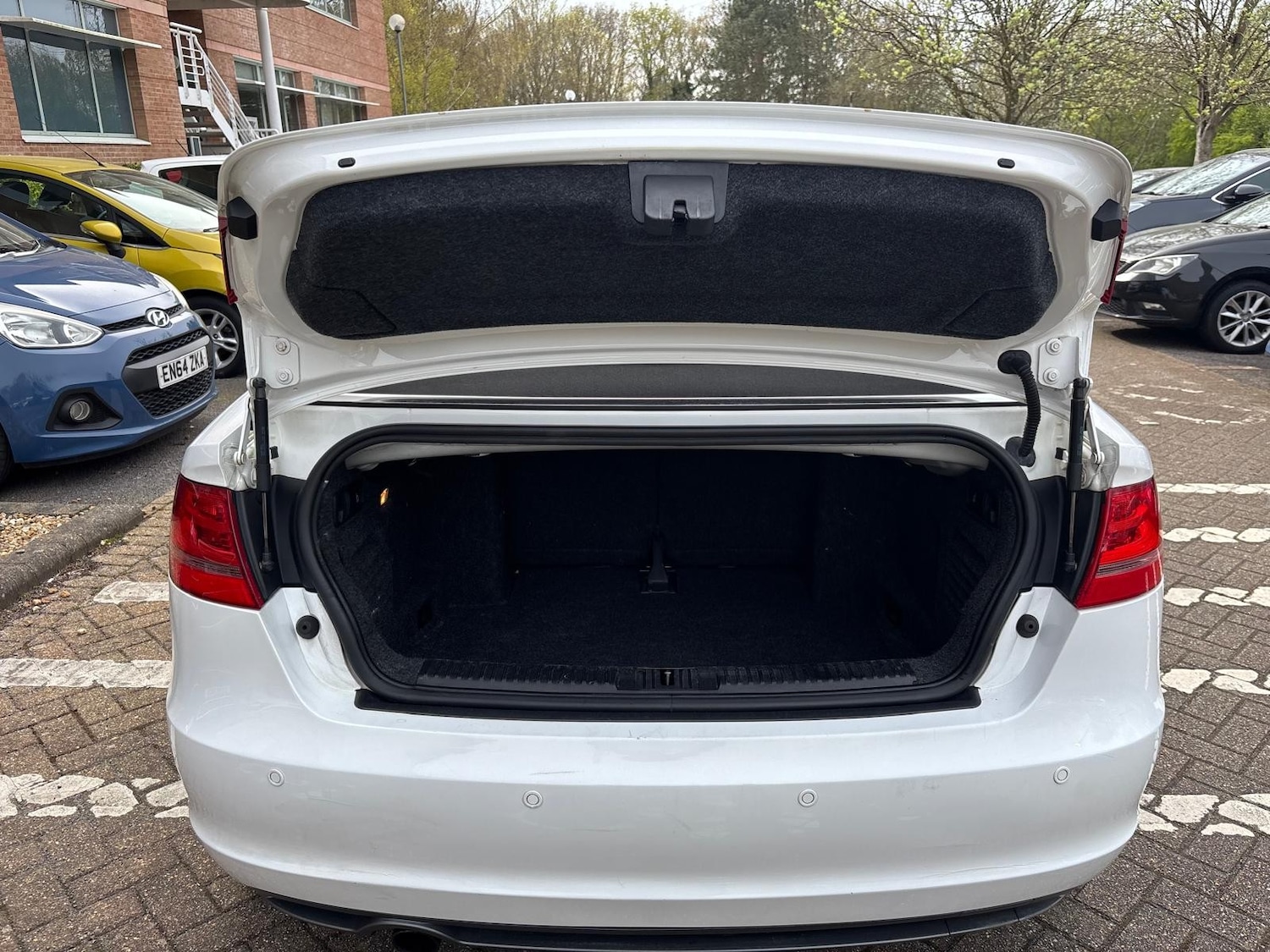 Used Audi A3 Cabriolet for sale - 78218211: Photo 10