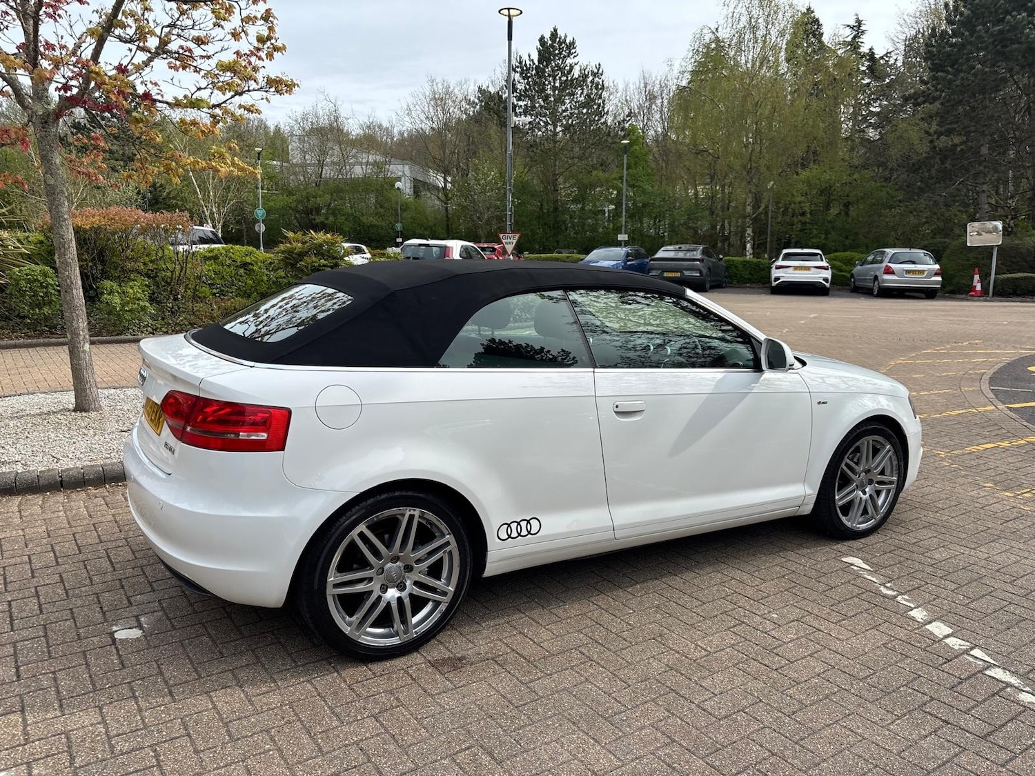 Used Audi A3 Cabriolet for sale - 78218211: Photo 4
