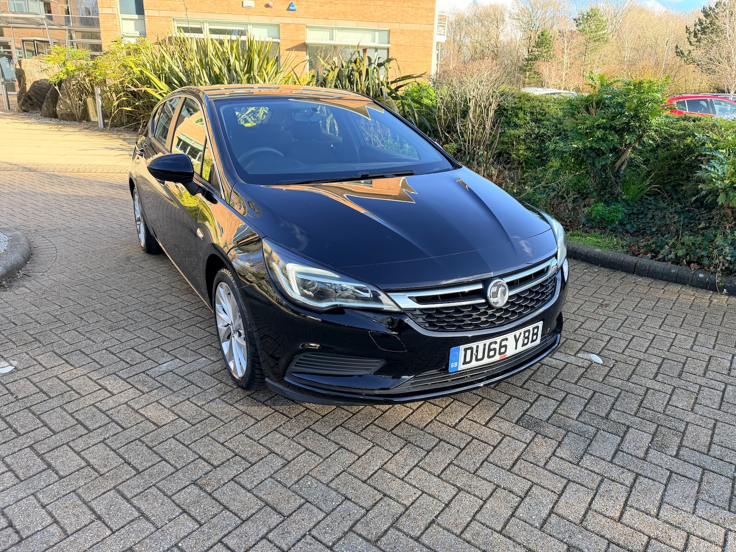 Used Vauxhall Astra for sale - 77364085: Photo 3