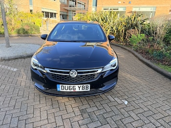 Used Vauxhall Astra 2016 for sale - 77364085: Photo