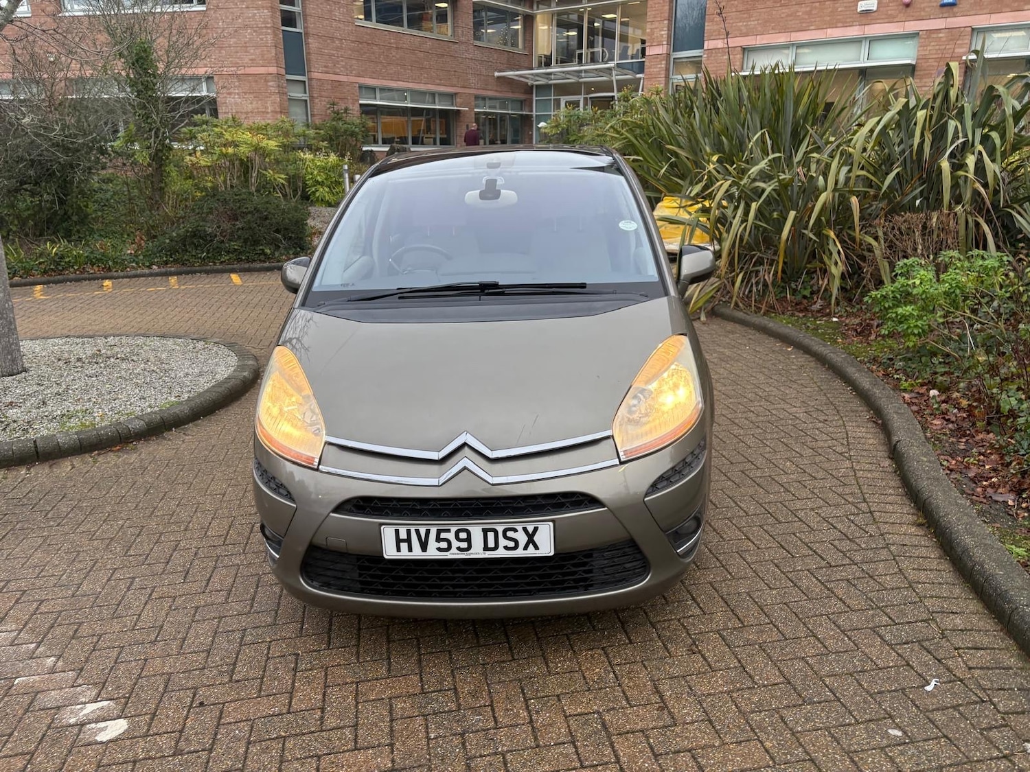 Used Citroen C4 Picasso 2009 for sale - 77499790: Photo 18