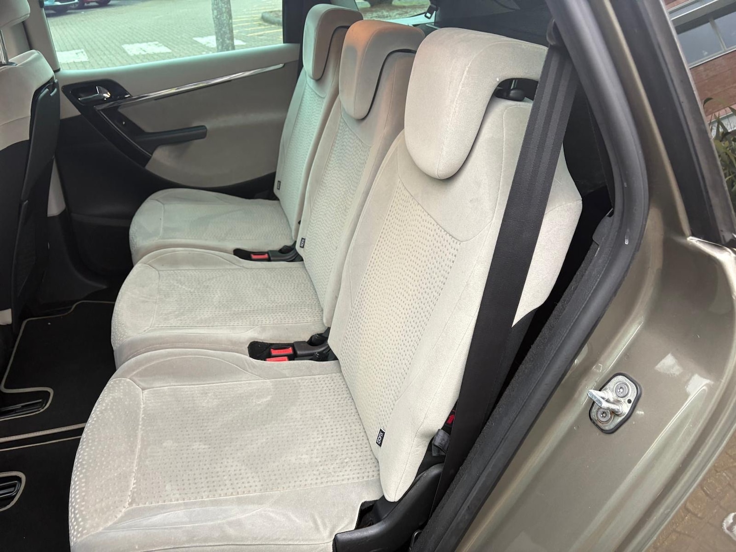 Used Citroen C4 Picasso 2009 for sale - 77499790: Photo 26