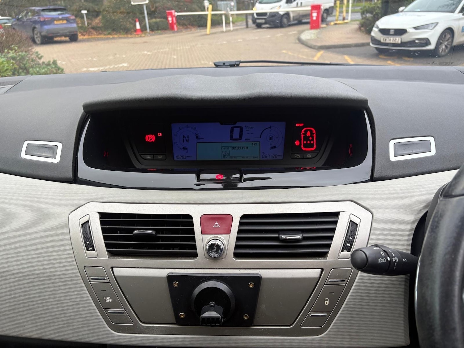 Used Citroen C4 Picasso 2009 for sale - 77499790: Photo 28