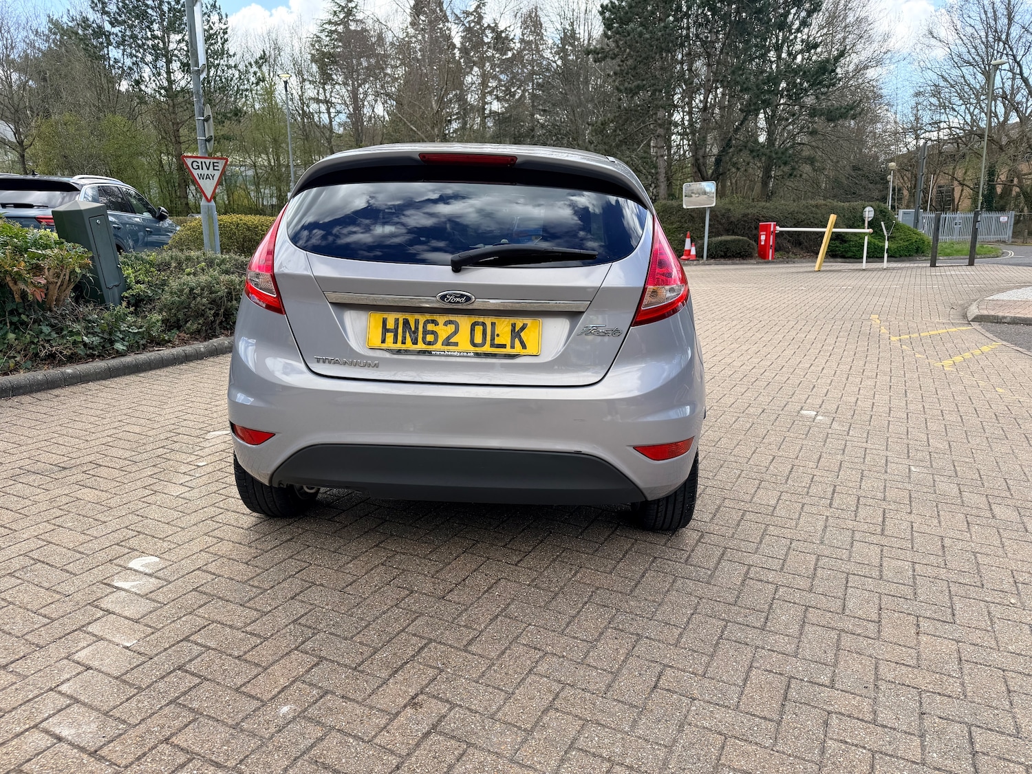 Used Ford Fiesta 2012 for sale - 78059920: Photo 7