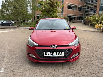 Used Hyundai i20 2017 for sale - 78584193: Photo