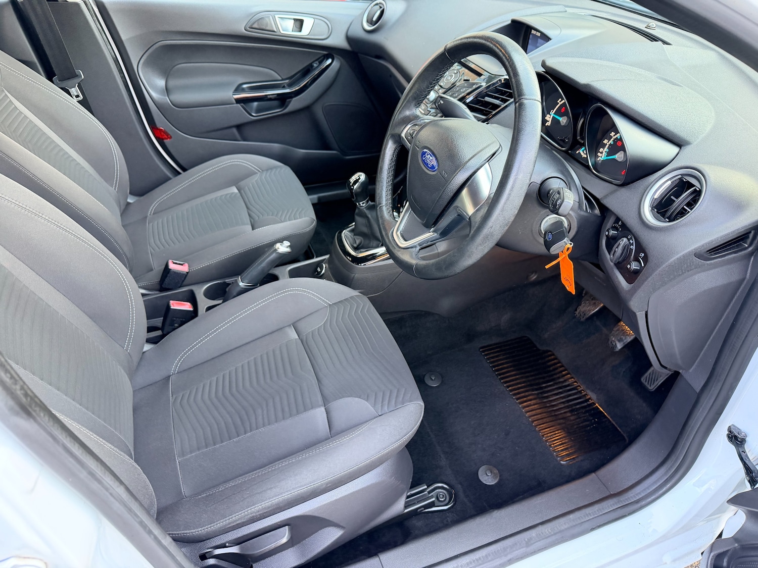 Used Ford Fiesta 2016 for sale - 77262845: Photo 12