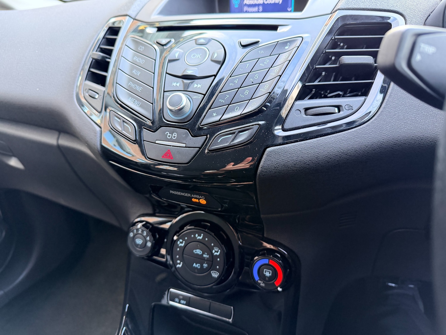 Used Ford Fiesta 2016 for sale - 77262845: Photo 25