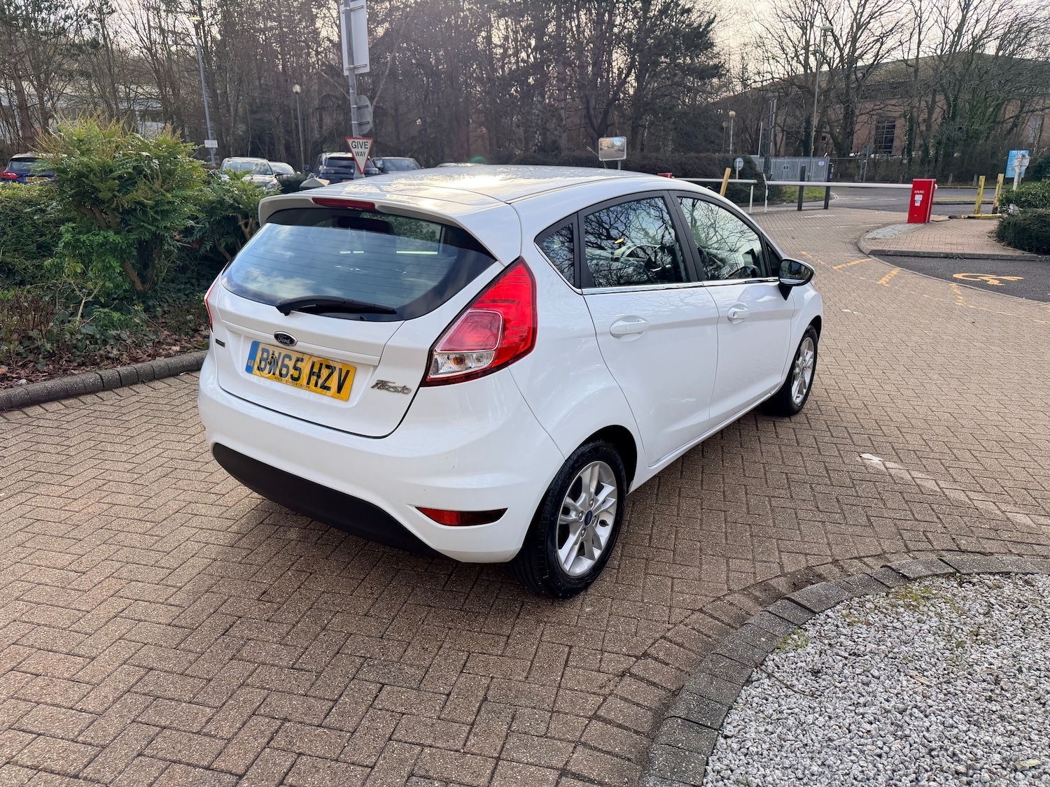 Used Ford Fiesta 2016 for sale - 77262845: Photo 6