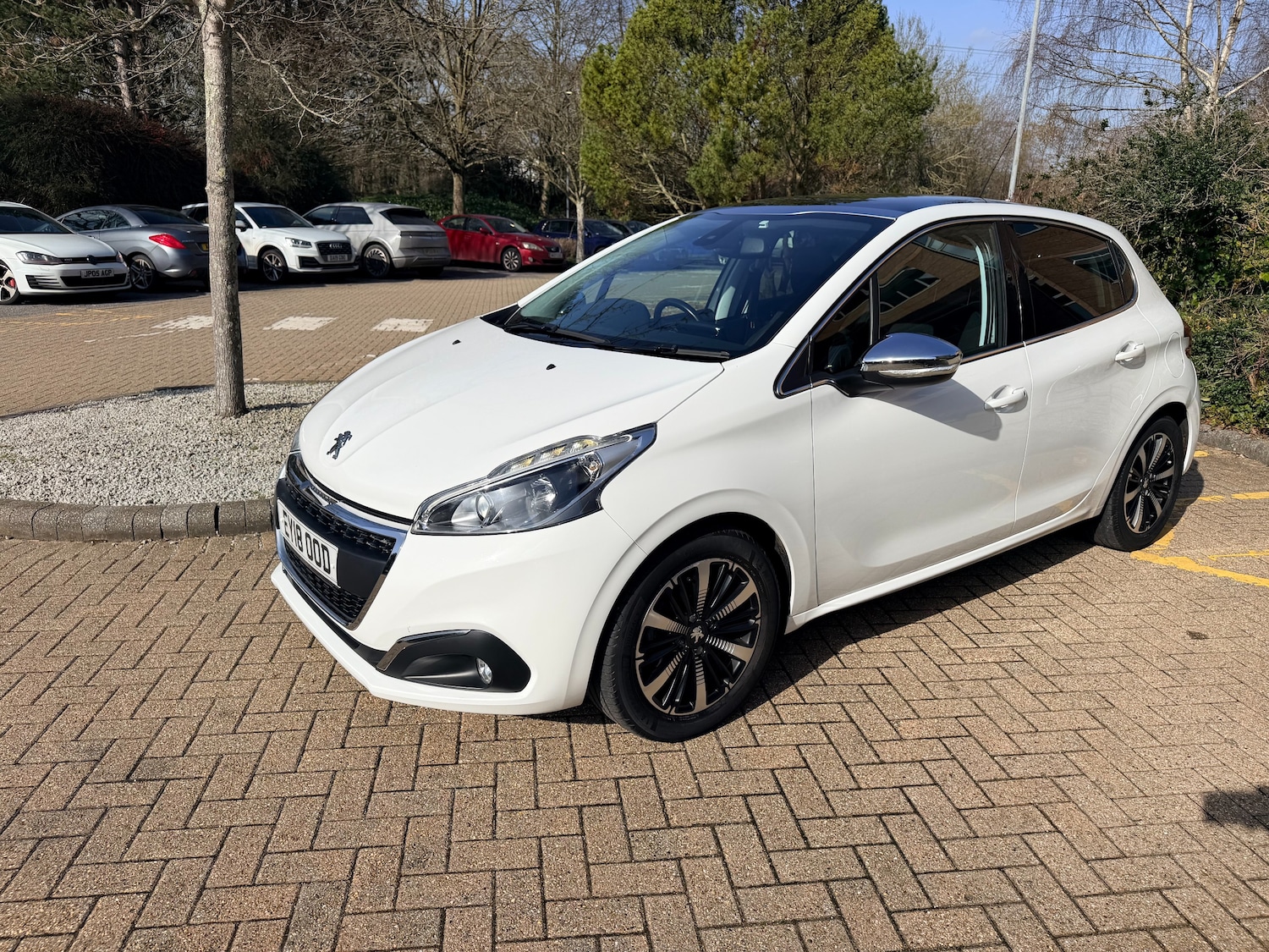 Used Peugeot 208 2018 for sale - 77679746: Photo 10