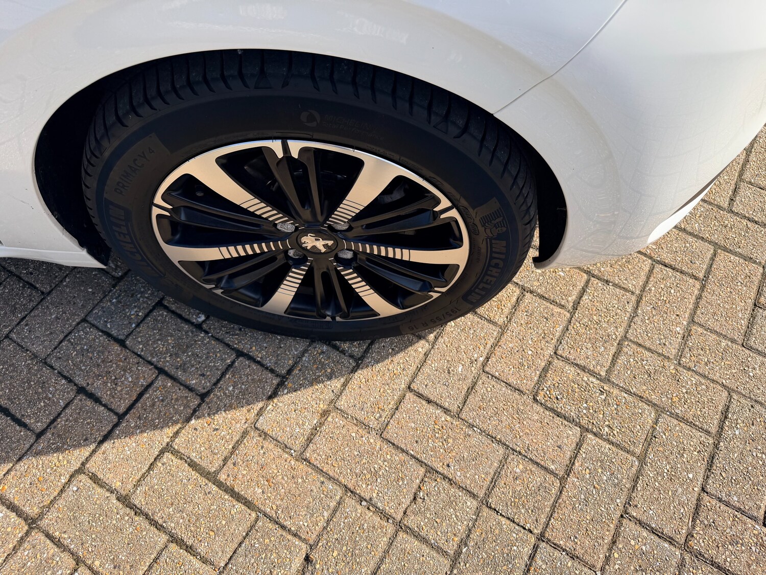 Used Peugeot 208 2018 for sale - 77679746: Photo 14