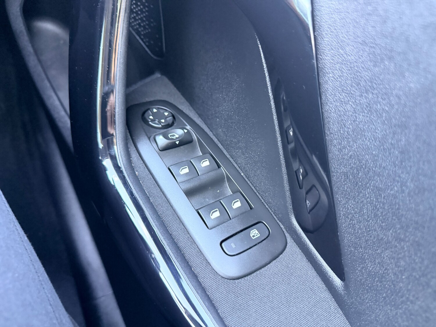 Used Peugeot 208 2018 for sale - 77679746: Photo 20