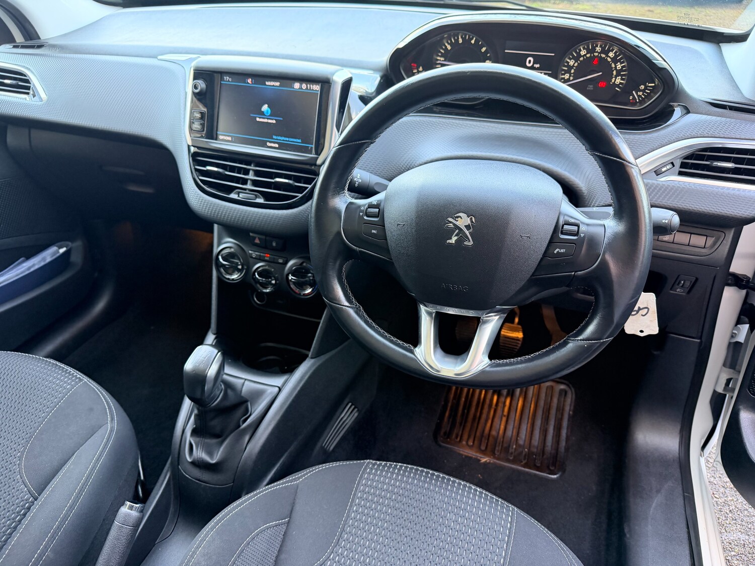 Used Peugeot 208 2018 for sale - 77679746: Photo 26