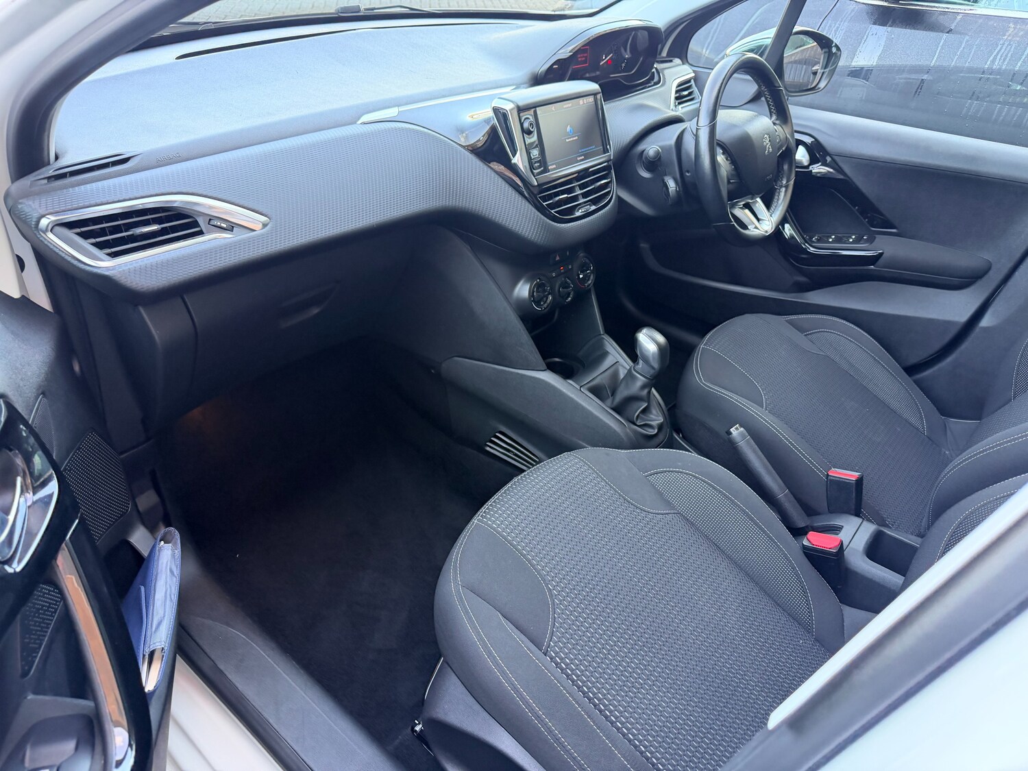 Used Peugeot 208 2018 for sale - 77679746: Photo 29