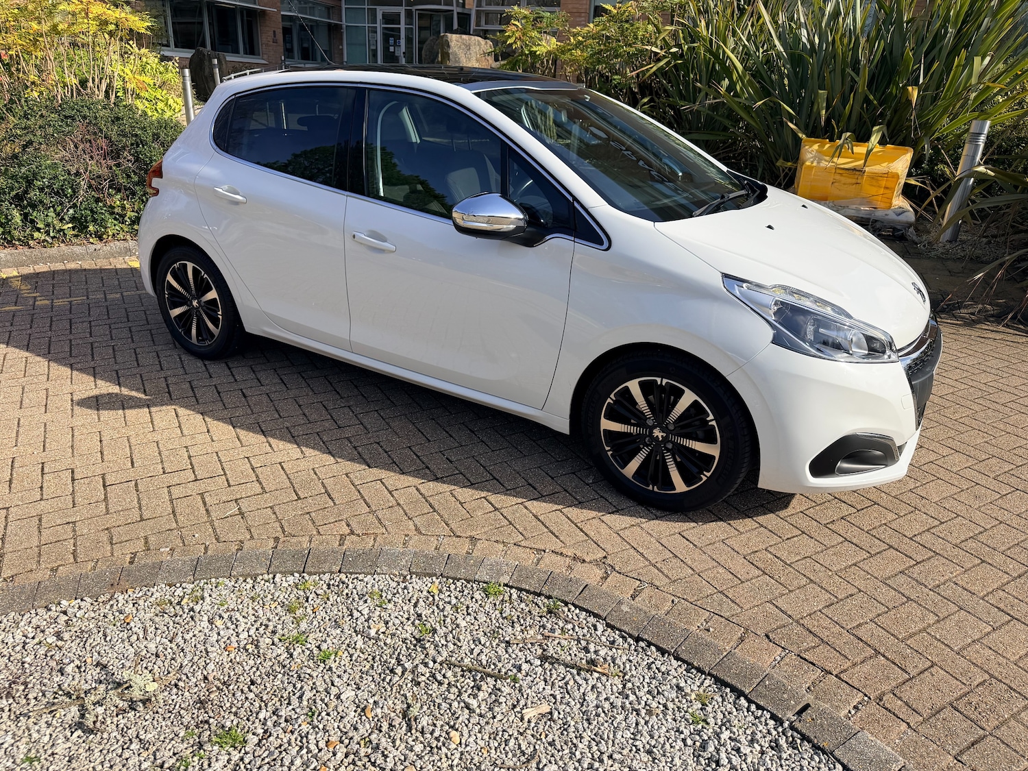 Used Peugeot 208 2018 for sale - 77679746: Photo 3