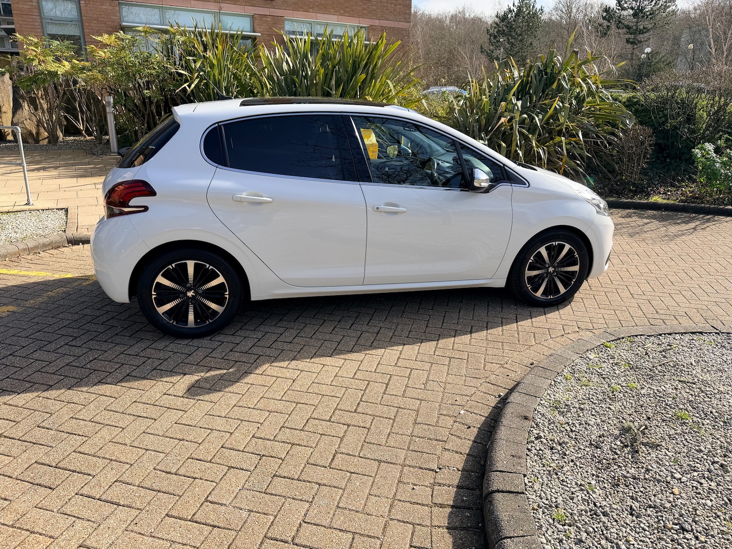 Used Peugeot 208 2018 for sale - 77679746: Photo 4