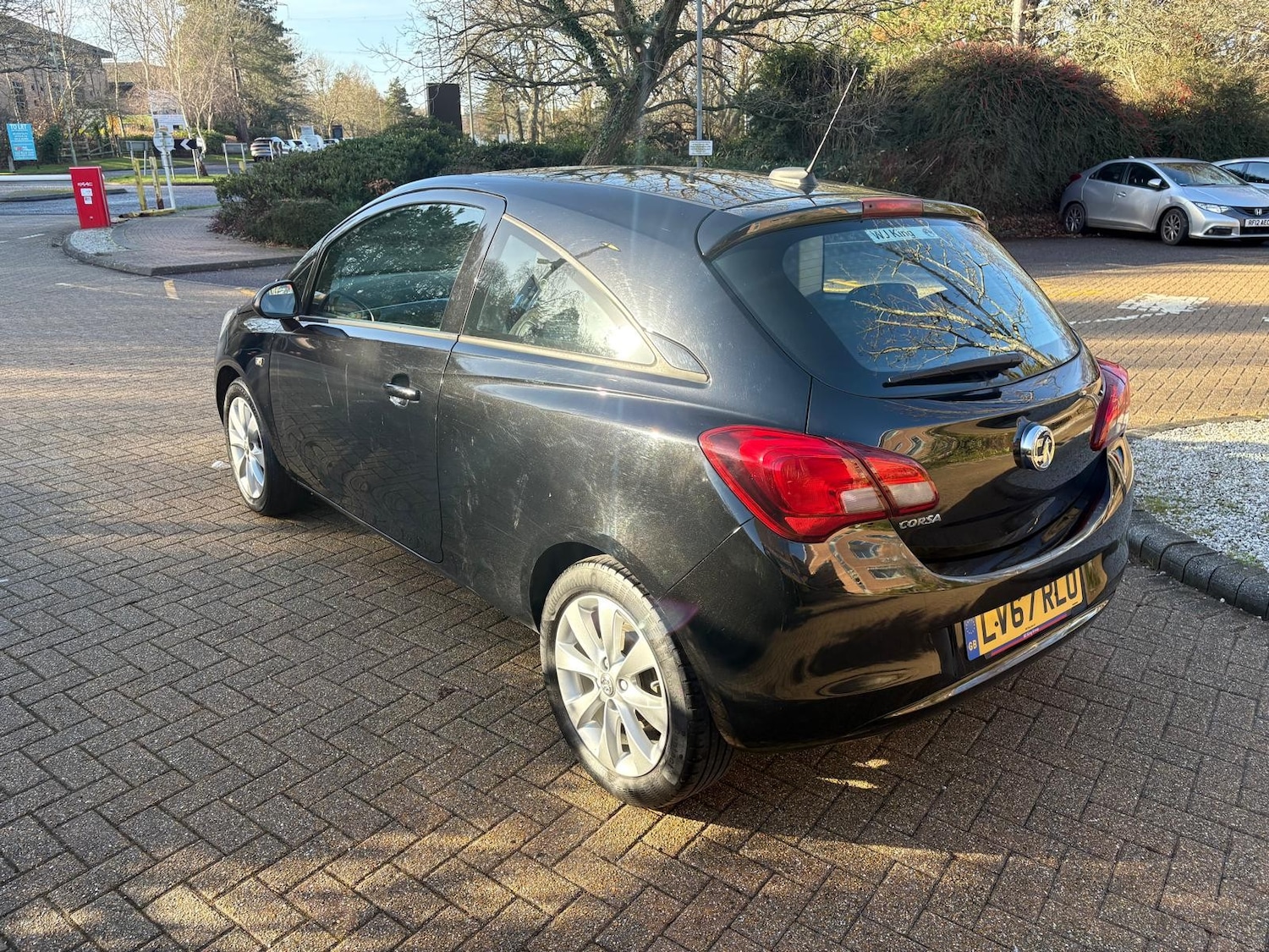 Used Vauxhall Corsa 2017 for sale - 77128654: Photo 2