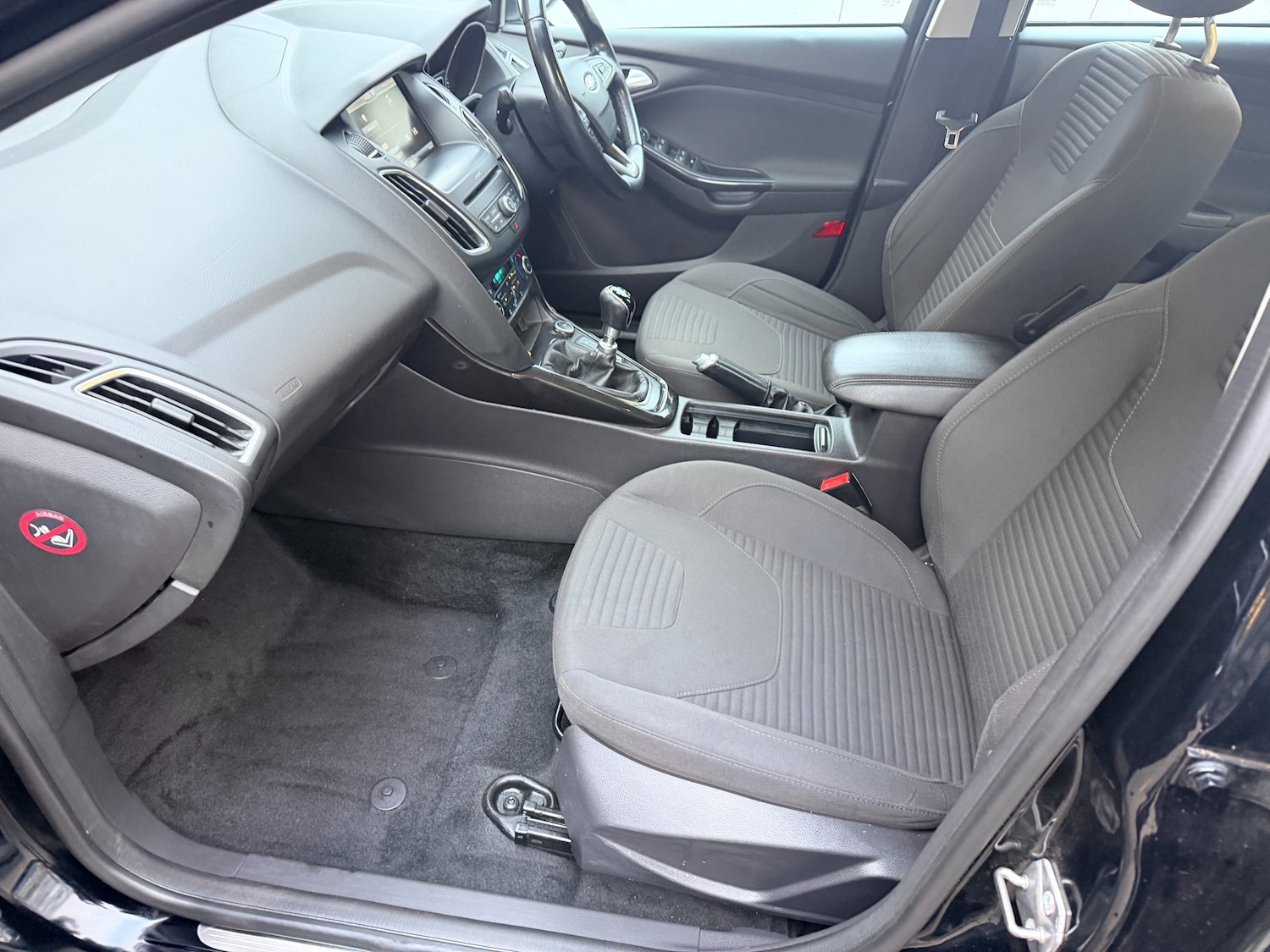 Used Ford Focus 2016 for sale - 77287350: Photo 15