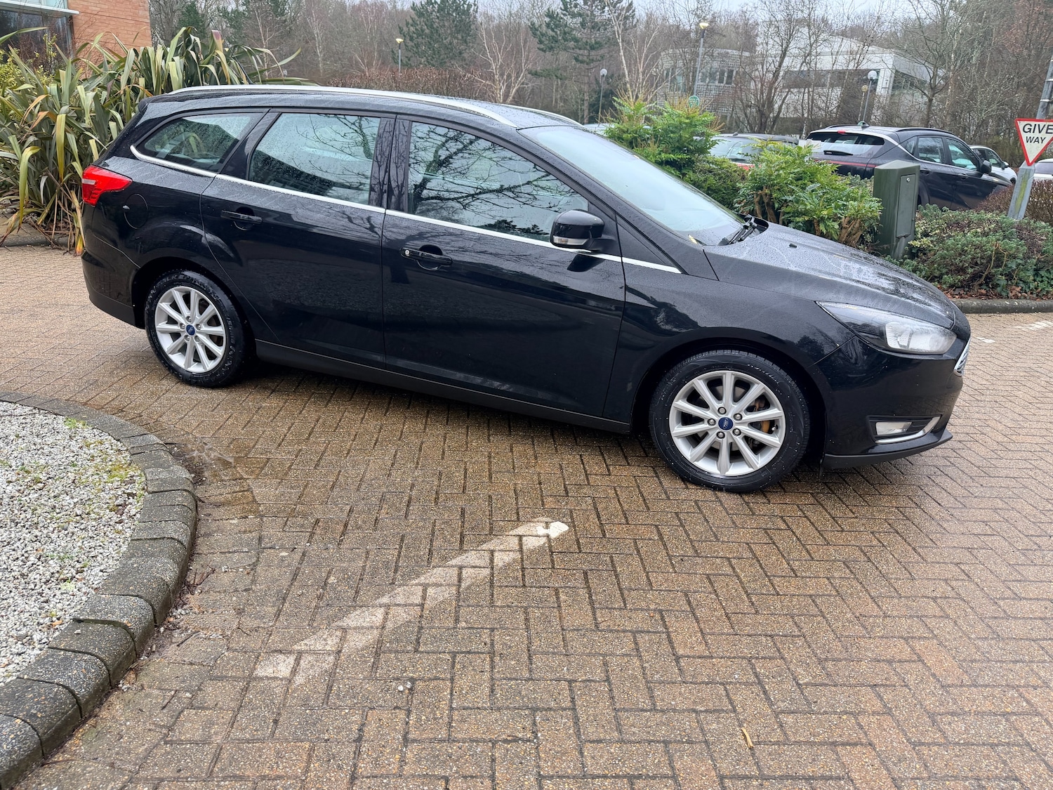 Used Ford Focus 2016 for sale - 77287350: Photo 5