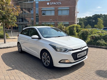 Used Hyundai i20 2015 for sale - 79289755: Photo