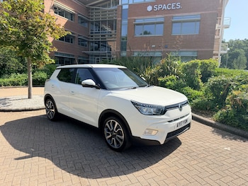 Used Ssangyong Tivoli 2017 for sale - 79005338: Photo