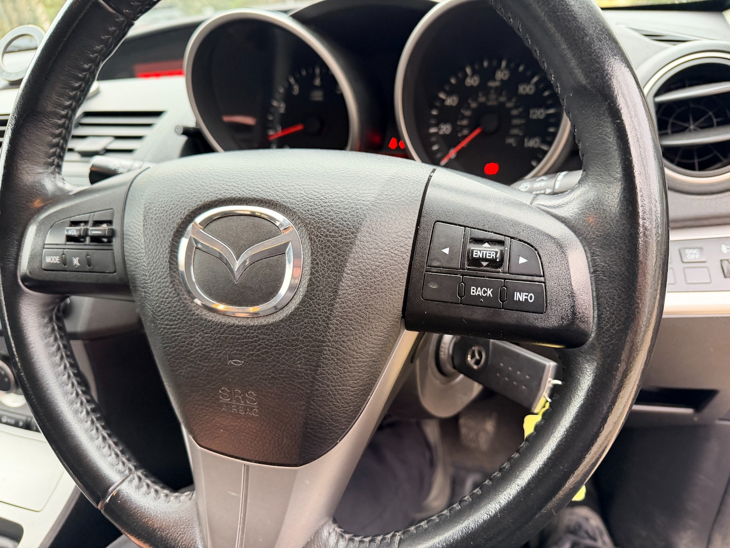 Used Mazda Mazda3 2010 for sale - 77849097: Photo 16