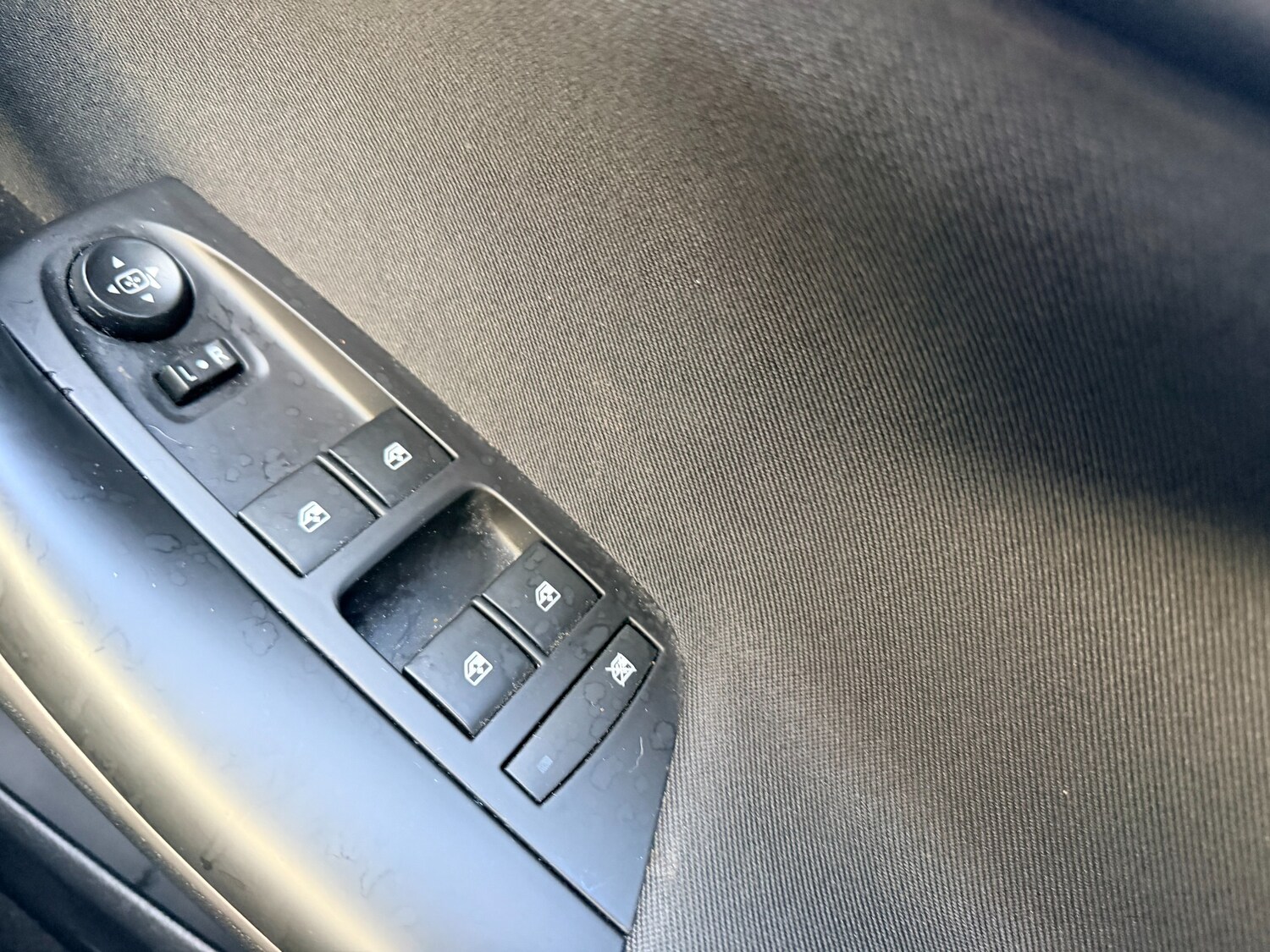 Used Vauxhall Astra 2018 for sale - 77431780: Photo 24