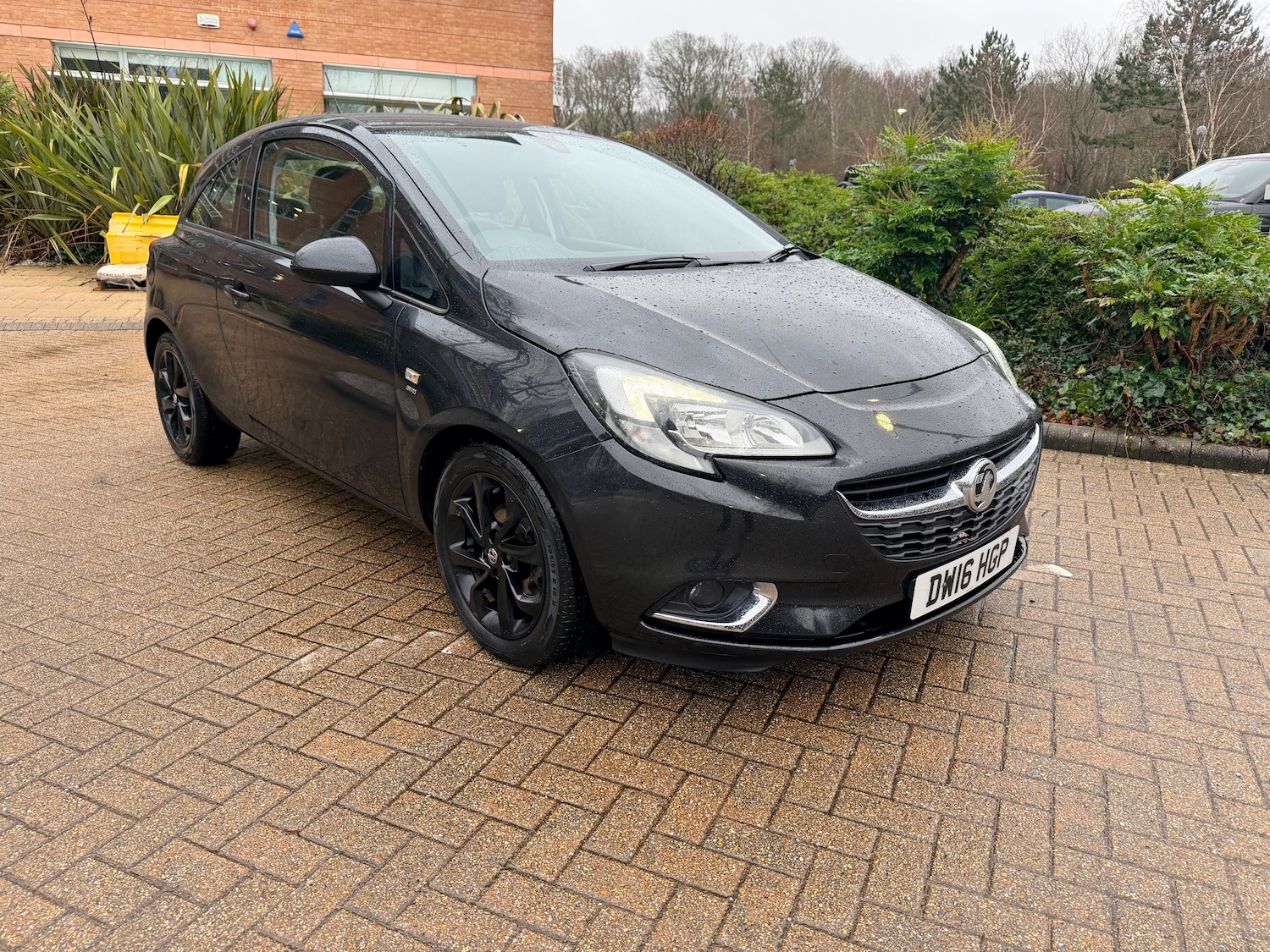 Used Vauxhall Corsa 2016 for sale - 77220926: Photo 2