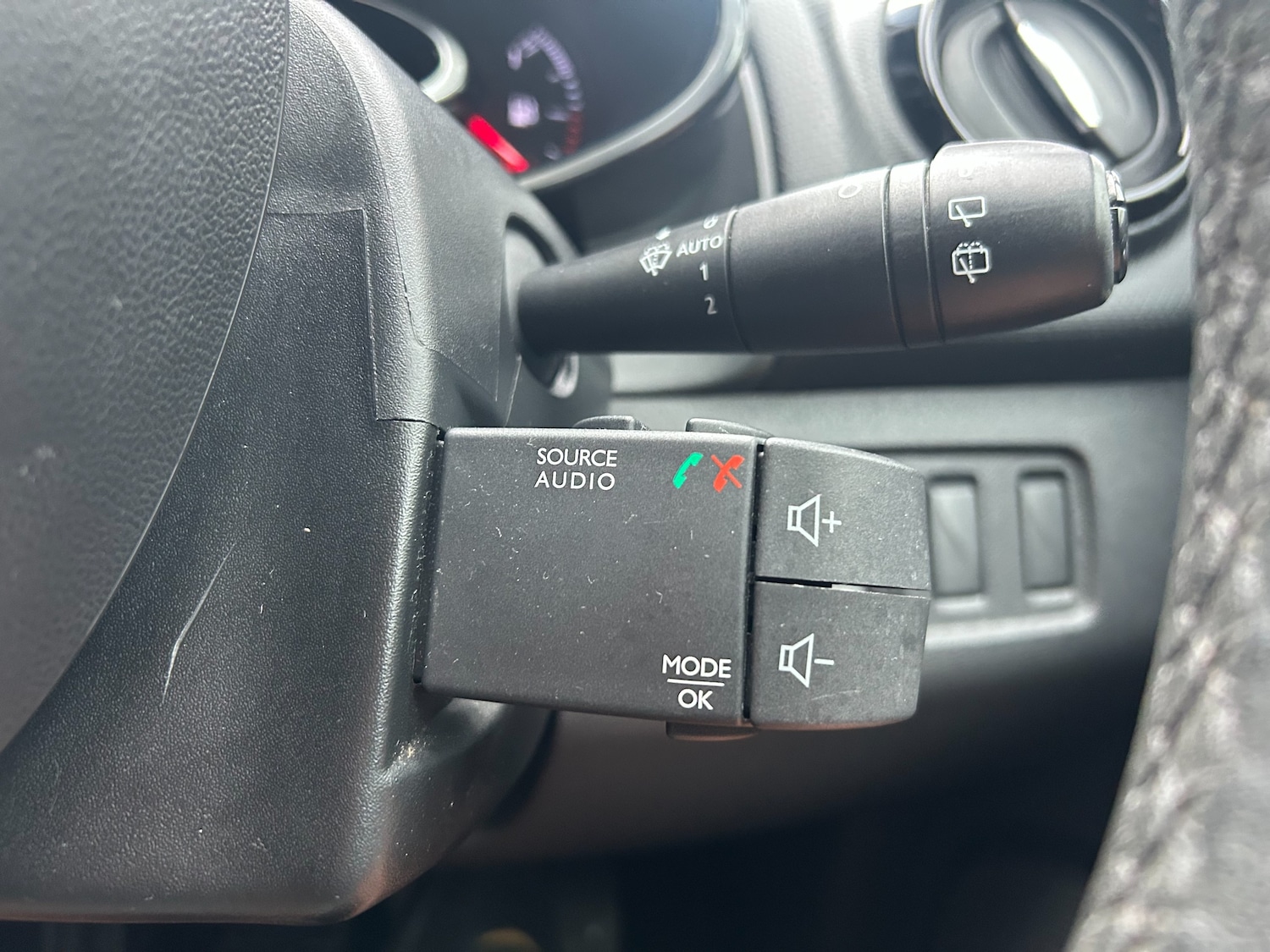 Used Renault Clio 2016 for sale - 77124296: Photo 20