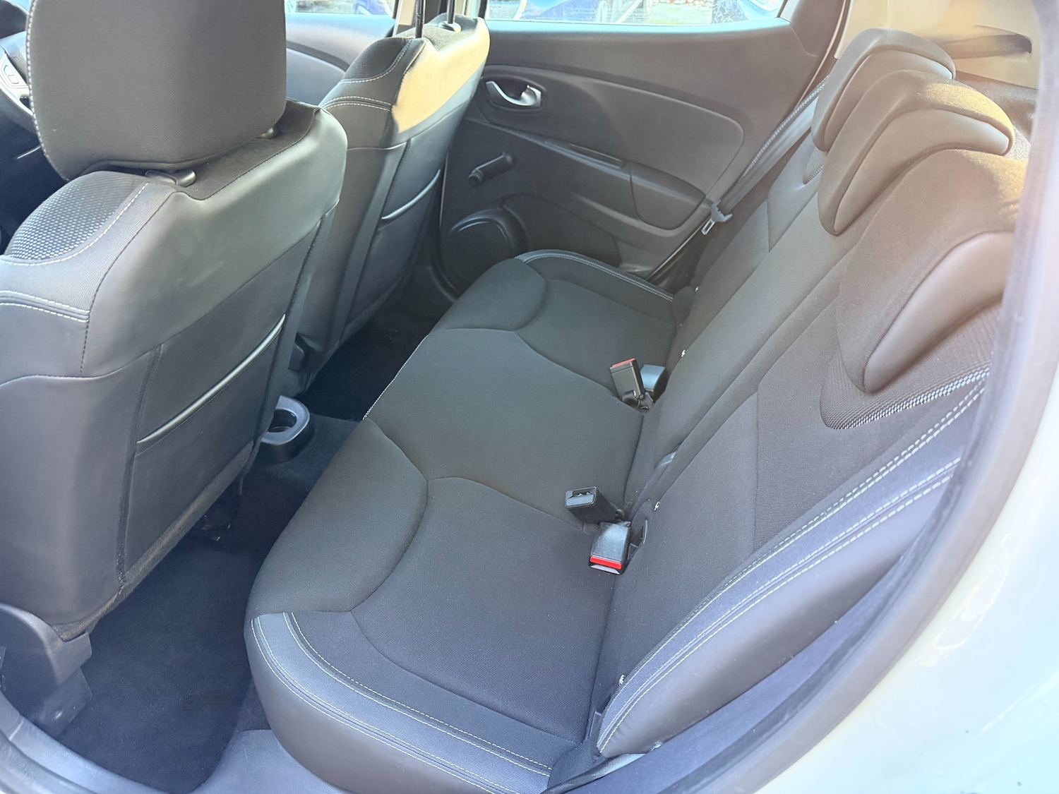 Used Renault Clio 2016 for sale - 77124296: Photo 27