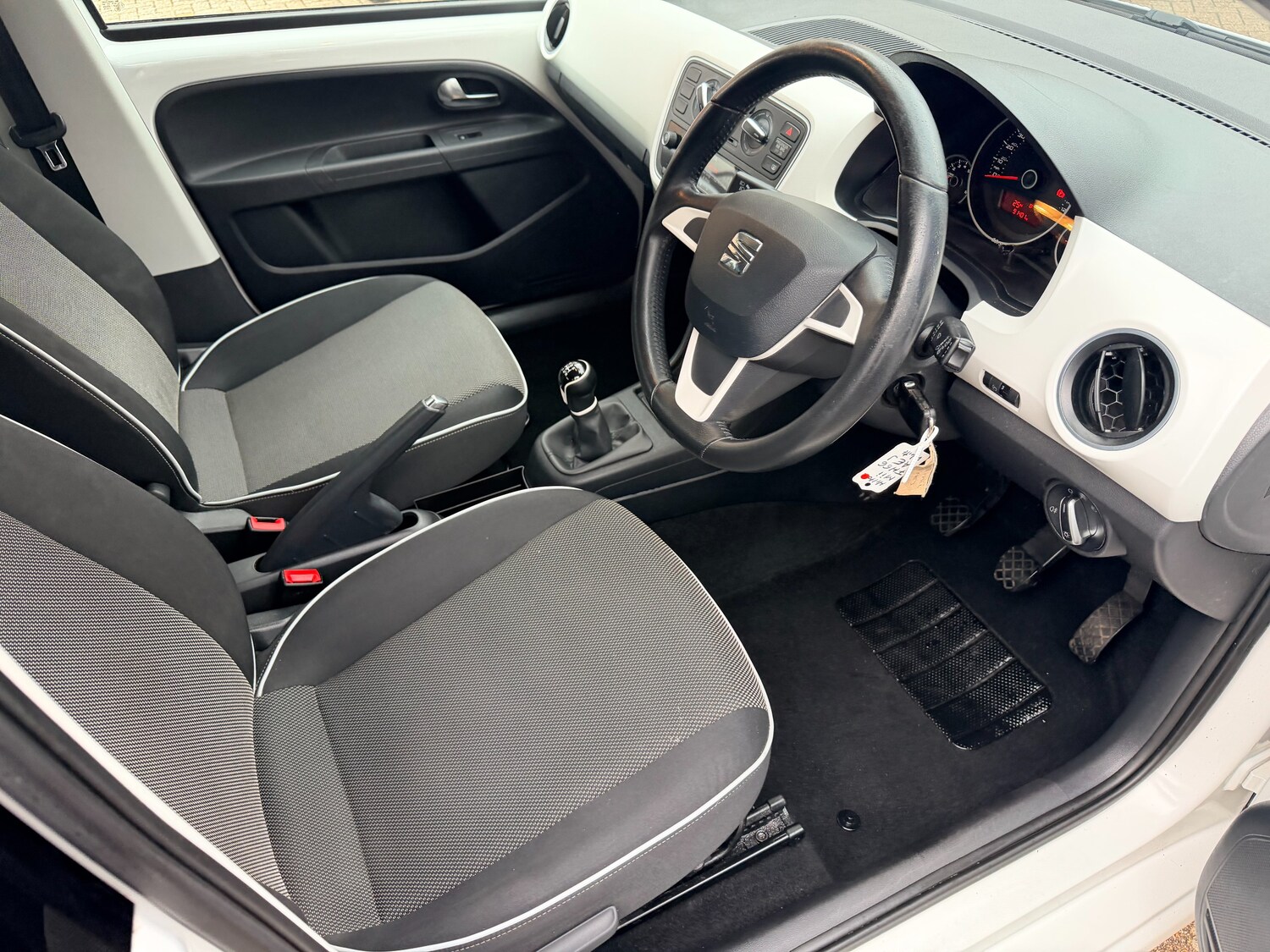 Used SEAT Mii 2016 for sale - 77501900: Photo 21