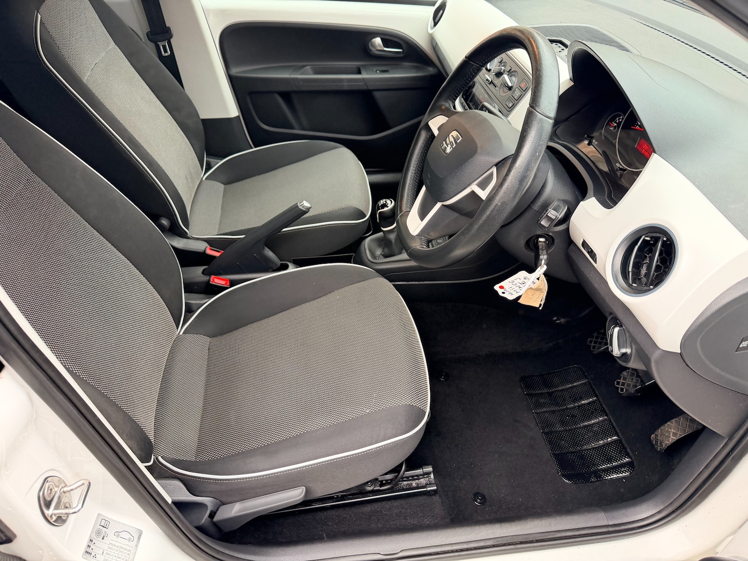 Used SEAT Mii 2016 for sale - 77501900: Photo 22