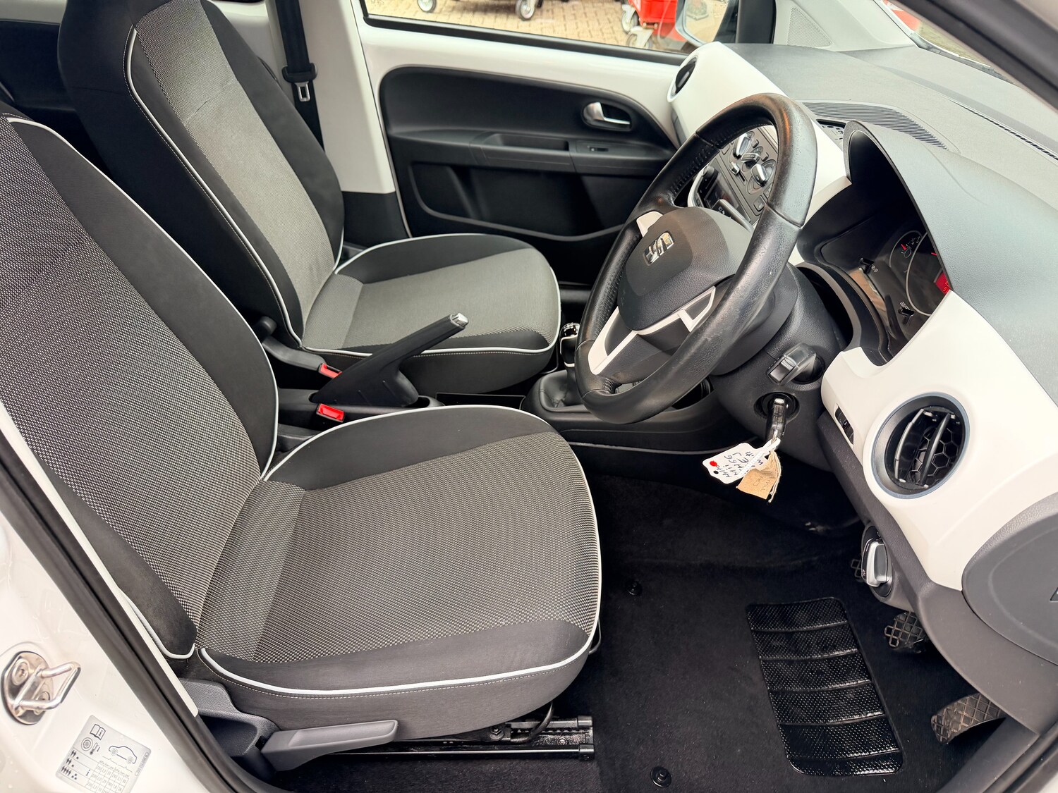 Used SEAT Mii 2016 for sale - 77501900: Photo 23