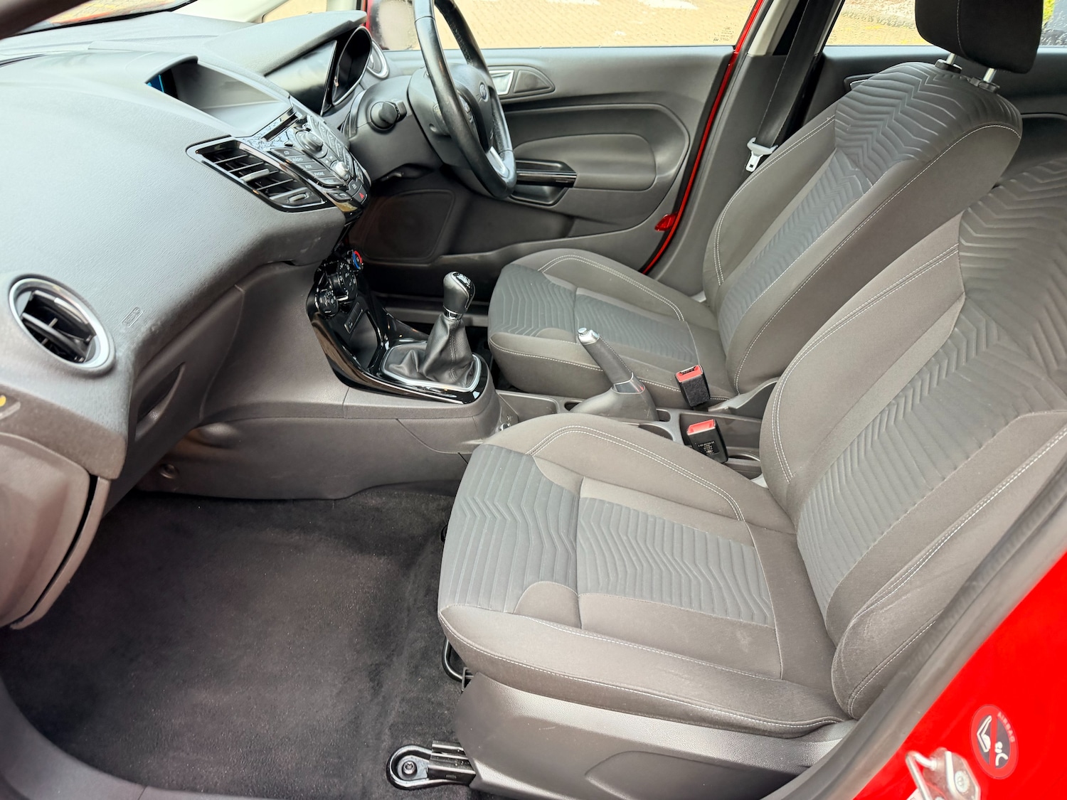 Used Ford Fiesta 2013 for sale - 77124282: Photo 21