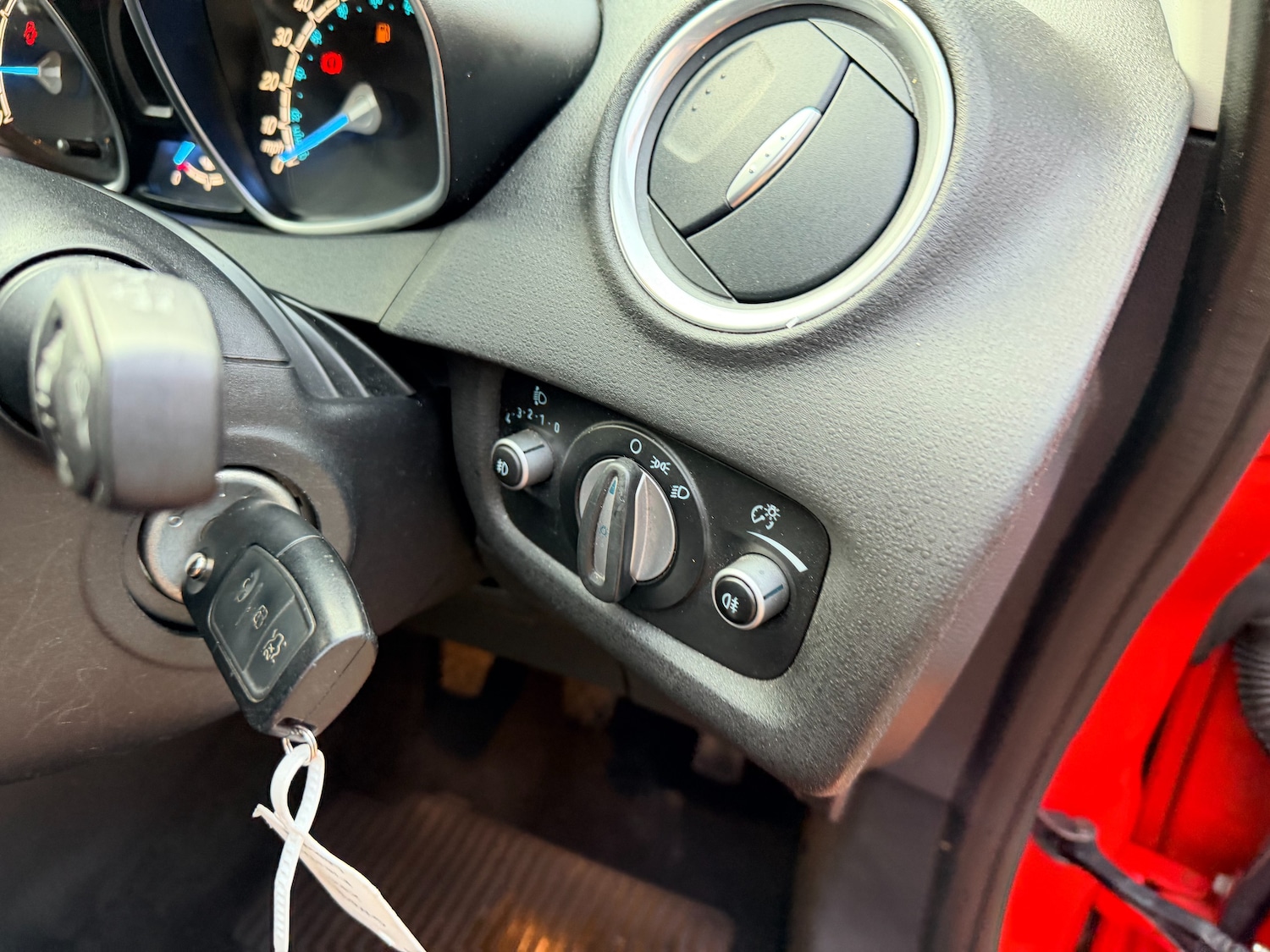 Used Ford Fiesta 2013 for sale - 77124282: Photo 30