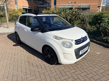 (64) - 1.2 PureTech Feel Airscape 5dr Petrol Manual Euro 5 (Euro 5) (82 ps)