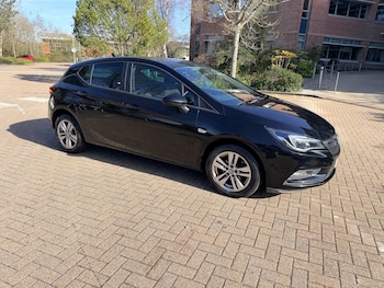 Used Vauxhall Astra 2018 for sale - 77878629: Photo