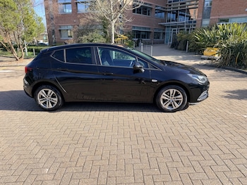 Used Vauxhall Astra 2018 for sale - 77878629: Photo