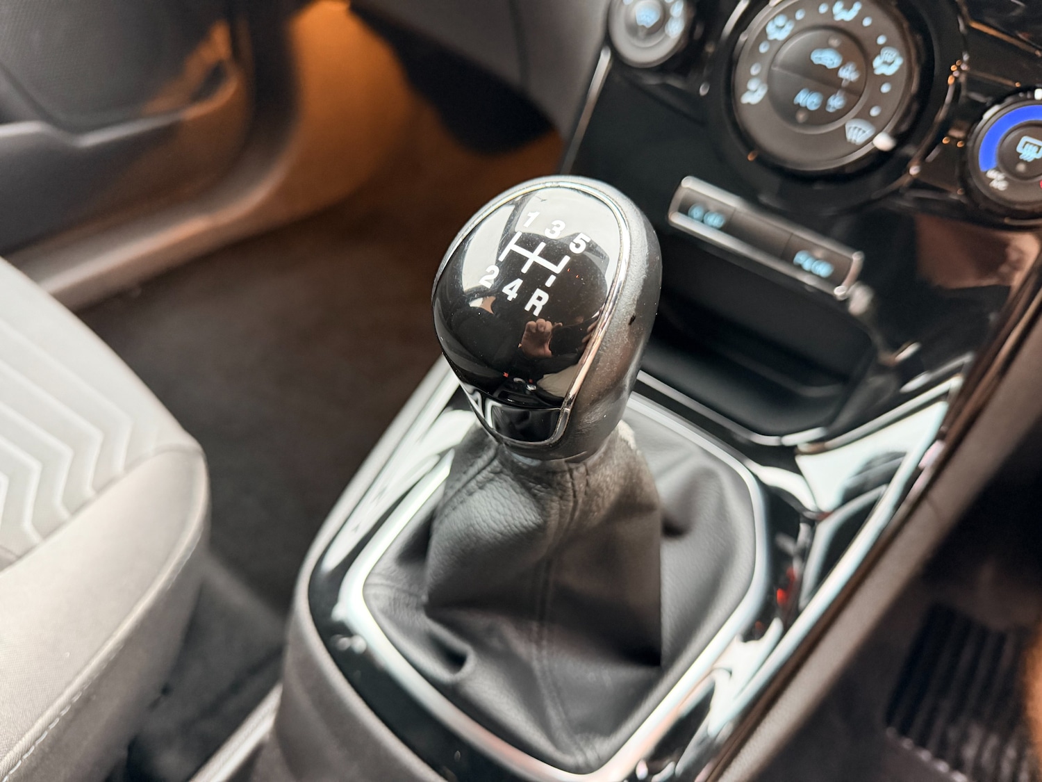 Used Ford Fiesta 2015 for sale - 77124291: Photo 16