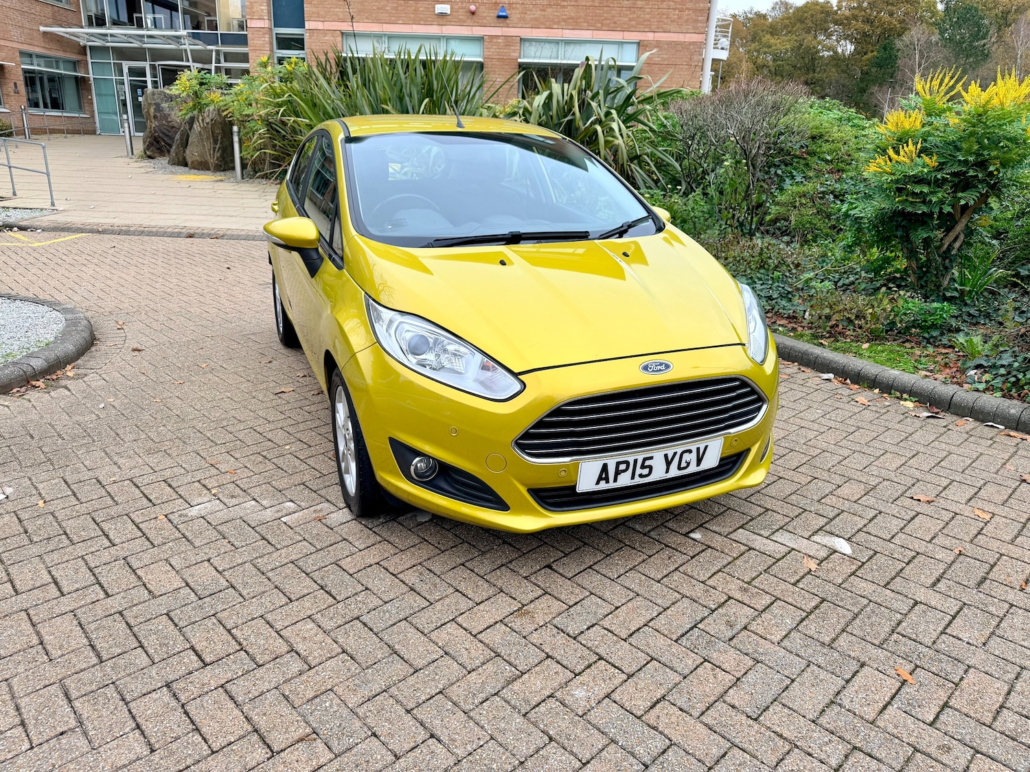 Used Ford Fiesta 2015 for sale - 77124291: Photo 2