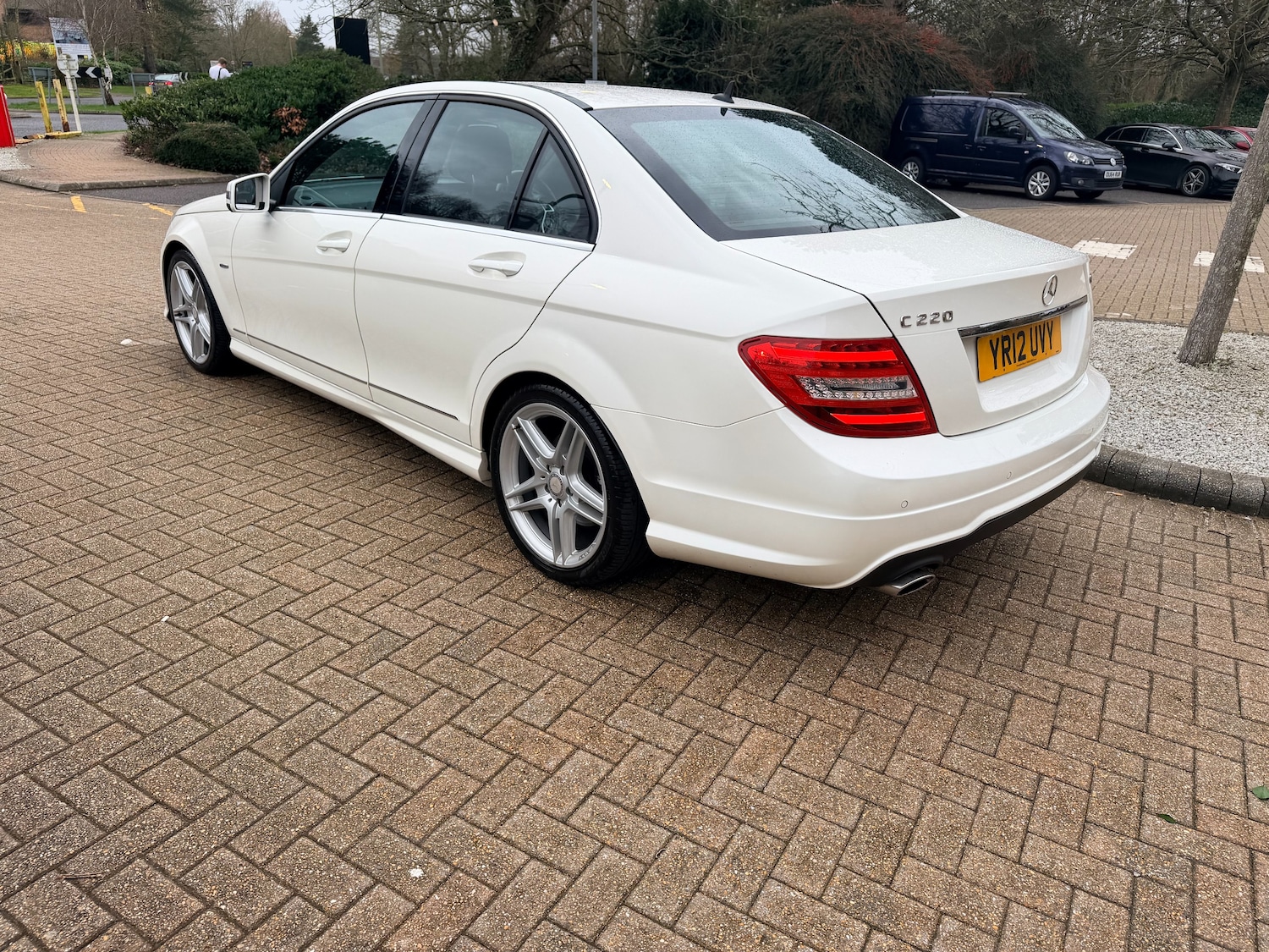 Used Mercedes-Benz C Class 2012 for sale - 77546157: Photo 9