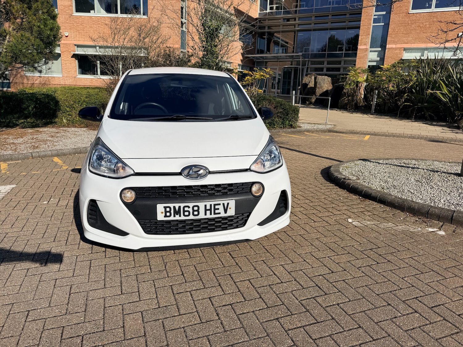 Used Hyundai i10 2019 for sale - 77654083: Photo 4