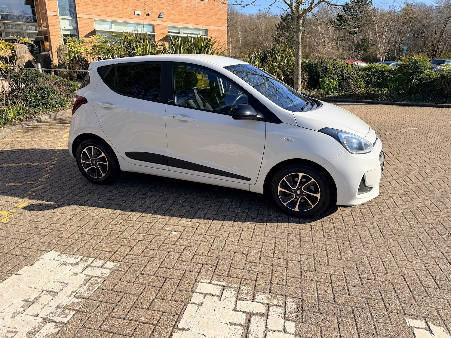 Used Hyundai i10 2019 for sale - 77654083: Photo 6