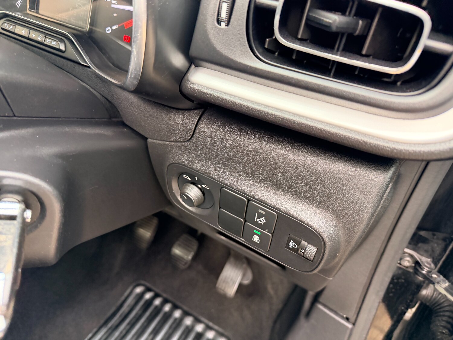 Used Citroen C3 2018 for sale - 77582509: Photo 24